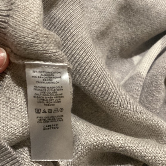 Ann Taylor star print sweater - Picture 4 of 4